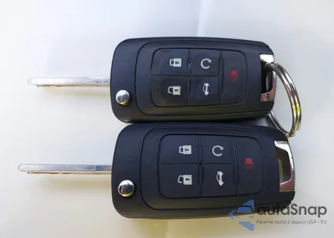 2012 Chevrolet Sonic 2Lt из США, поврежденный, VIN 1G1JC5SH8C4137771